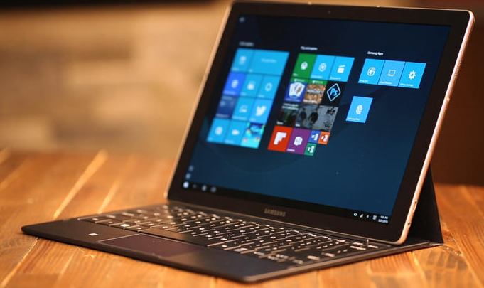 ultraportable samsung